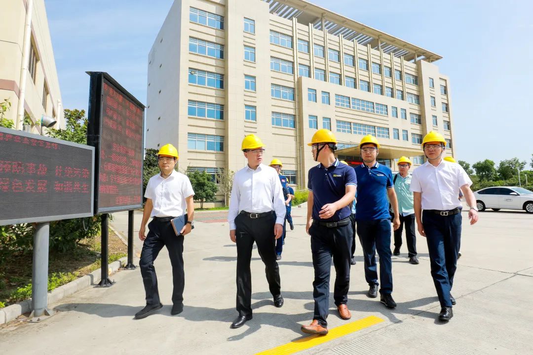 image001.jpg image001.jpg